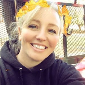 Meet your Posher, Amber